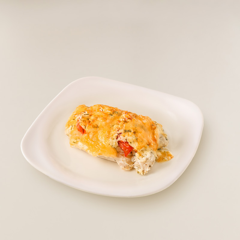 Индейка с помидором и сыром